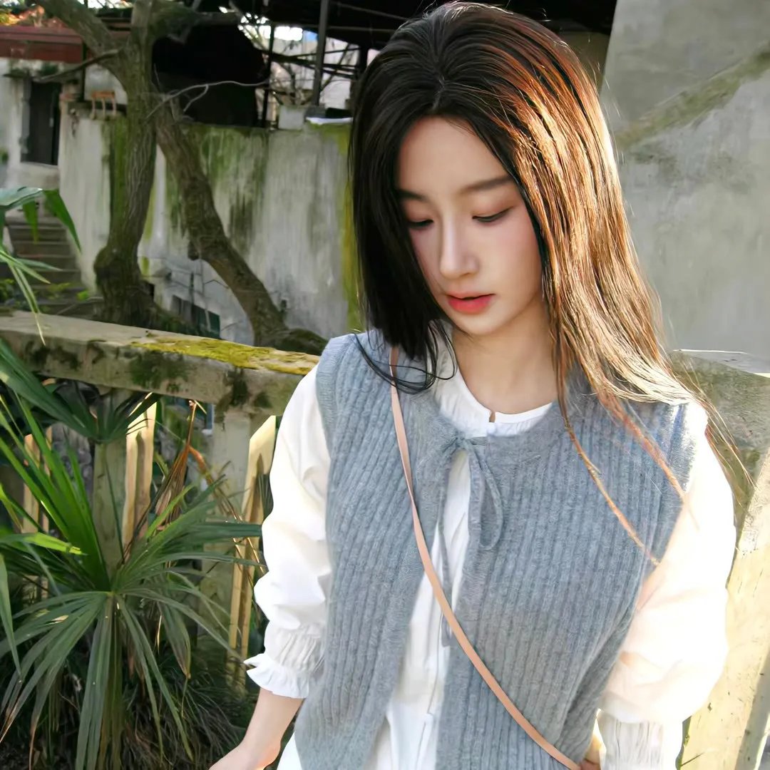 内心强大的美女白川